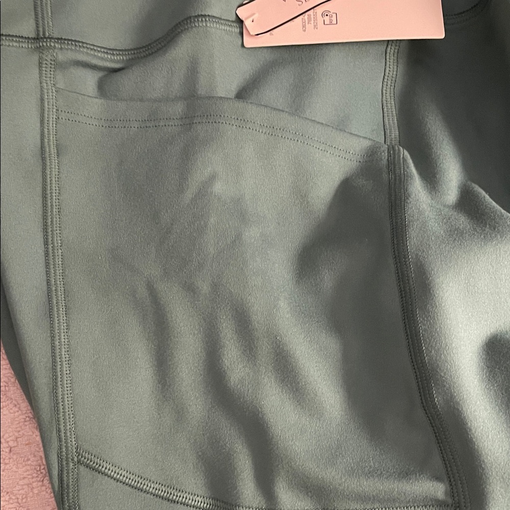 Victoria's Secret Green Leggings - Picture 4 of 5